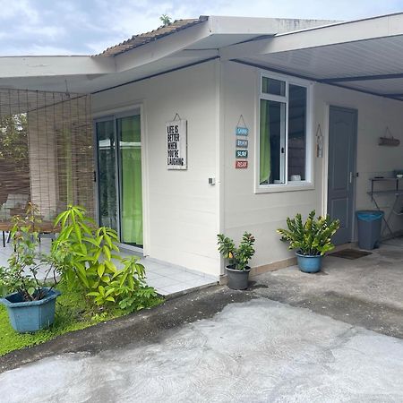 Tuatahi Beach Lodge プナアウィア エクステリア 写真